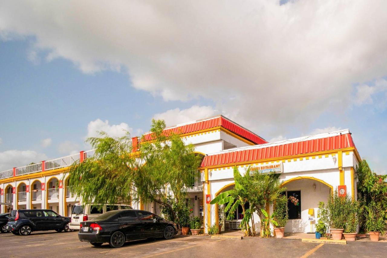Hotel O Houston East Channelview I-10 Εξωτερικό φωτογραφία