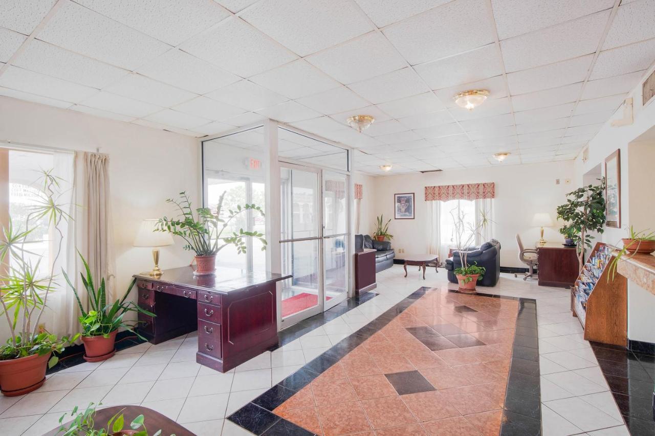 Hotel O Houston East Channelview I-10 Εξωτερικό φωτογραφία